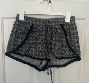 American Eagle Flowy Shorts thumbnail 1