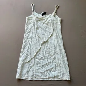 Brandy Melville Colleen Ditsy Floral Babydoll Dress thumbnail 9