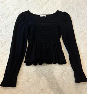 Black Size S thumbnail 1