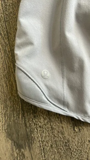 Lululemon Hotty Hot Shorts 4” thumbnail 4