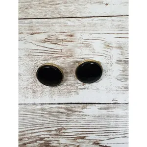 Vintage Clip On Earrings - Black Gem with Facets With A Gold Tone Halo thumbnail 3