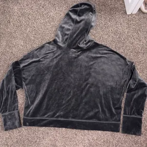 Aerie offline XXL grey long sleeve velvet hooded top thumbnail 4