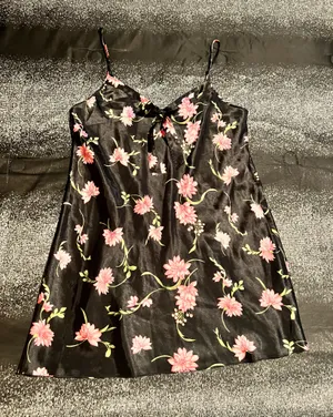 Womens lg Morgan Taylor Intimates Black Satin Floral Slip Dress Nightgown thumbnail 1