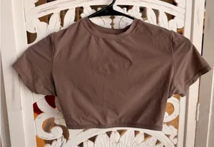 SKIMS Fits Everybody Cropped T-Shirt thumbnail 1