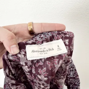 [Abercrombie & Fitch] Purple Floral Paisley Print Lace Trim Midi Skirt Sz Medium thumbnail 11