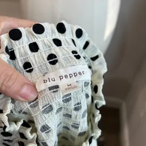 Blu‎ Pepper Spot Dotted Up Long Sleeve Blouse Size M thumbnail 8