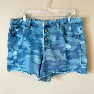 TIME & TRU | Blue Camo Button Fly Denim Jean Shorts Sz 18 thumbnail 2
