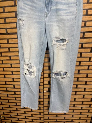 American Eagle Mom Straight Jeans Size 6 thumbnail 4