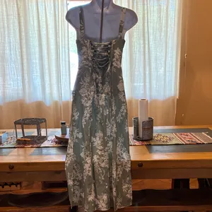 NWOT Floral Green Midi Dress thumbnail 7