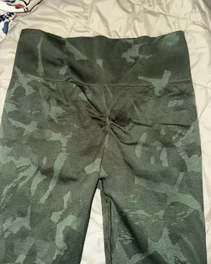 Gymshark Leggings thumbnail 2