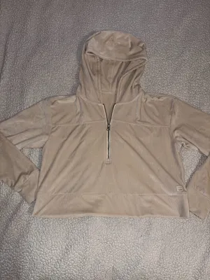 Vuori Haven Half Zip Crop Hoodie thumbnail 3