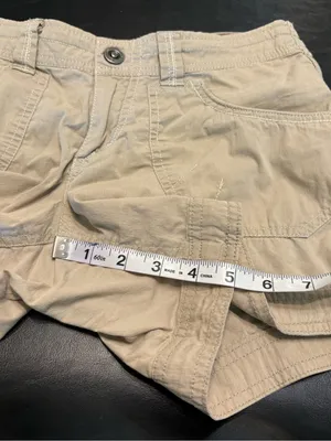 Kuhl Women's Tan Cargo-Style Shorts size 2 thumbnail 13