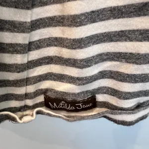 Matilda Jane Womens Grey White Striped Long Sleeve Scoop Neck Top Size M thumbnail 3