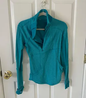 Lululemon Long sleeve Jacket thumbnail 1