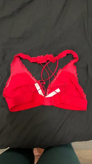 vs pink bralette thumbnail 2