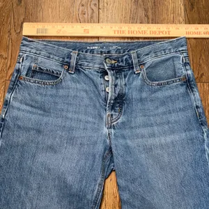 Old Navy Womens 4 Mid Rise Slouchy Denim Shorts Frayed Hem Button Fly Grunge thumbnail 4