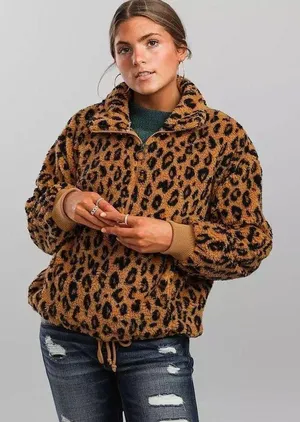 Billabong NWT  Cheetah Time Off Wubby Pullover. Size Medium thumbnail 1