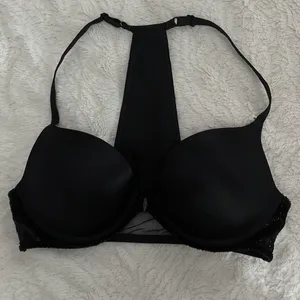 Victoria's Secret Bra thumbnail 1