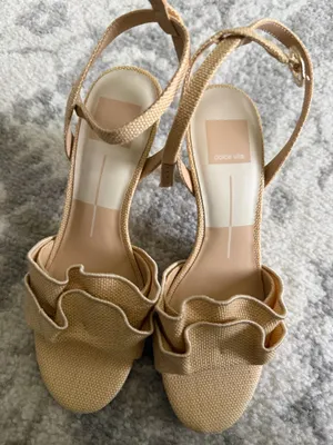 Dolce Vita heels thumbnail 1