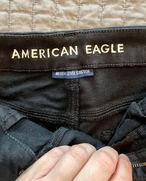American Eagle Next Level Curvy Super High Waisted Shorts thumbnail 5