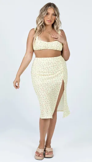 PRINCESS POLLY Lily Yellow Floral Midi Skirt w/ Slit thumbnail 3
