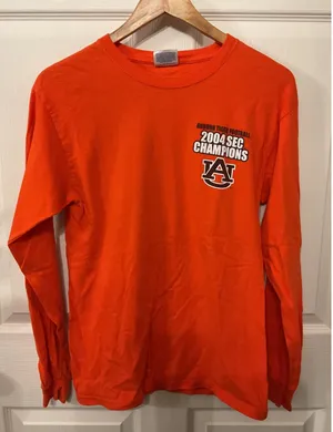 Vintage 2004 Auburn Tigers SEC Champions Hanes Long Sleeve T-Shirt Small thumbnail 1