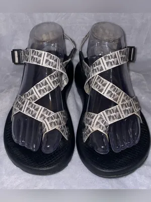 Chaco Women’s Size 10 ZX2 Classic Grey Geometric Strappy Sandals Toe Loop thumbnail 2
