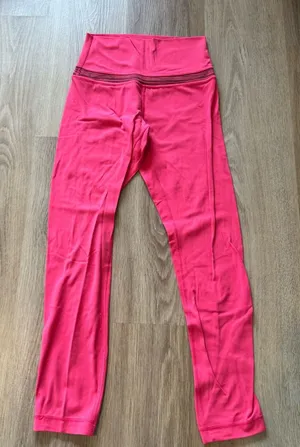 Lululemon Pink Cropped Leggings thumbnail 1