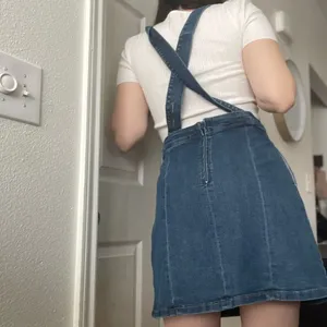 ModCloth Kinetic‎ Charms Denim Overall Mini Dress Size Medium Pinafore thumbnail 6