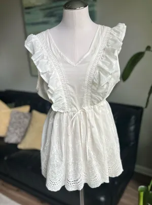 Solitaire Ruffled Top thumbnail 1