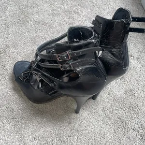 Baby Phat Y2k vintage platform heels with Smooth Finish size 9 thumbnail 4