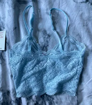 SO Lace Crop Top thumbnail 2