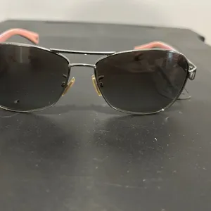 Coach Stylish Black and Silver Sunglasses thumbnail 2