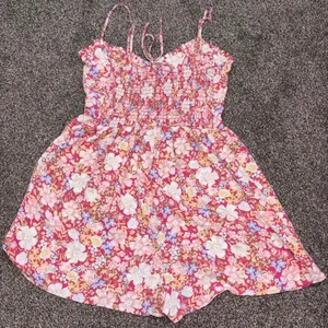 Love Tree Multicolored Romper Size M thumbnail 3