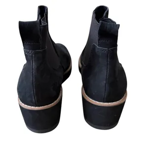 Eileen Fisher Black Nubuck Leather Wedge Chelsea Boots Lug Sole 5.5 NEW thumbnail 4