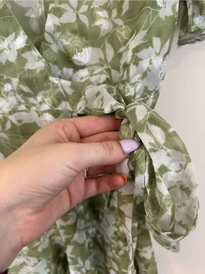 Here Comes the Sun Green Floral Wrap Dress Puff Sleeve Size Small thumbnail 5
