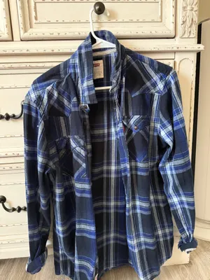 Levi's Button Up thumbnail 1