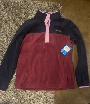 NWT Columbia sweatshirt  thumbnail 1