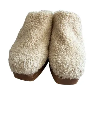 VINCE CAMUTO Rimindel Faux Shearling Clogs Mules Size 8.5 thumbnail 4