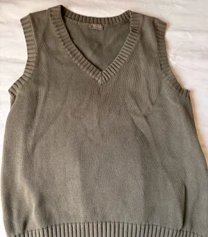 Brandy Melville vest thumbnail 2