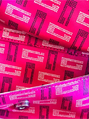Y2K 2000s style Guess laptop bag thumbnail 7
