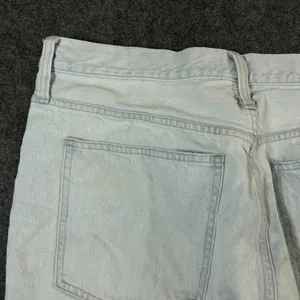 Madewell The Perfect Vintage Straight Jeans Light Wash Distressed Size 33 thumbnail 14