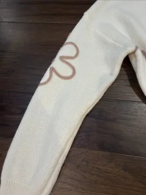 debut Cream Crewneck Sweater with Taupe Floral Outline Size Small - P99 thumbnail 3