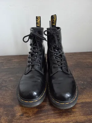 Dr. Martens 1460 W Boots Black Patent Leather 8 Eye Classic Combat Women's 7 thumbnail 3