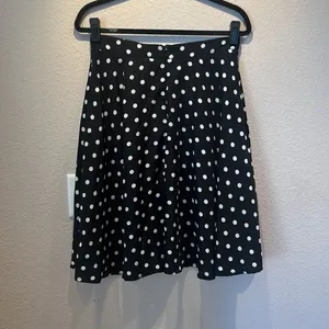 Women’s Black and White Polka Dot Skirt Size Large thumbnail 4
