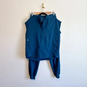 FIGS | Rafaela Scrub Top & Zamora Jogger Scrub Pants Set Deep Reef Teal thumbnail 3