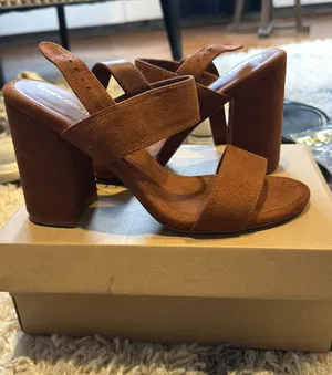 Francesca's Heels thumbnail 1