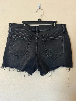 Lucky Brand Ava Mid Rise Shorts thumbnail 3
