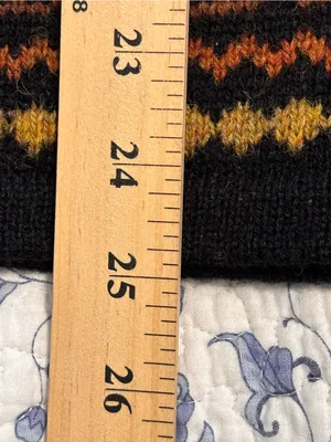 Vintage Skyr 100% Wool Nordic Fair Isle Cardigan Sweater M Clasp Apres Ski Brown thumbnail 7