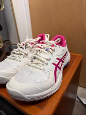 ASICS Women’s White & Pink Athletic Running Sneakers. Size: 6.5. thumbnail 3